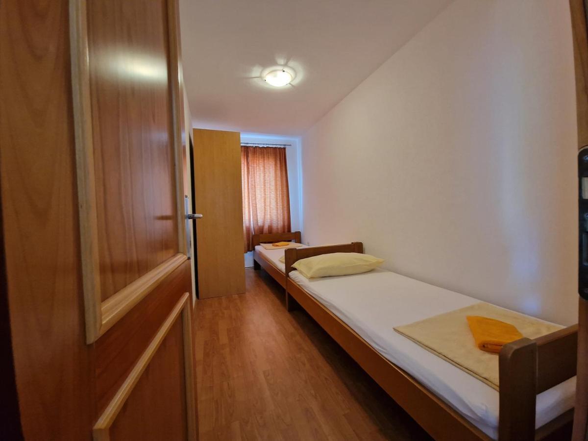 Apartments Lacic 3 Crikvenica Exterior foto